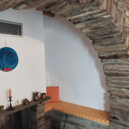 Dom wakacyjny Nektaria's Stone House